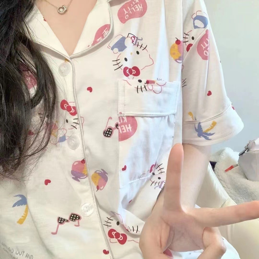 Pakaian Tidur Sanrio Kardigan  - Summer House Clothing ulasan dan harga